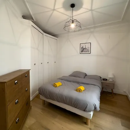 Veritable Pepite - 1 Chambre - 18eme